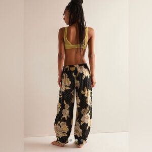 ⭐️ Free People On Repeat Lounge Pants